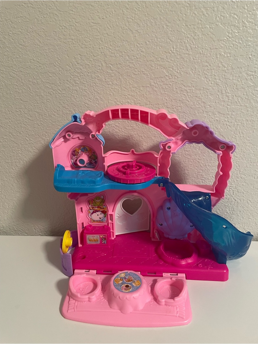 19 Piece Little People Disney Princess Castles w/ Rides and Figures - Picture 5 of 9